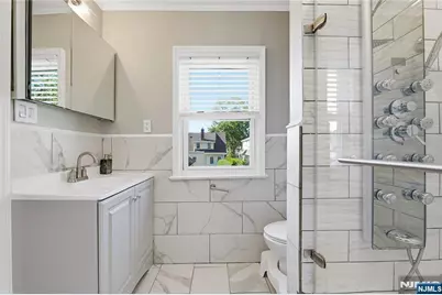 197 Krone Place, Hackensack, NJ 07601 - Photo 24