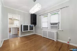 197 Krone Pl, Hackensack, NJ 07601 - Photo 12