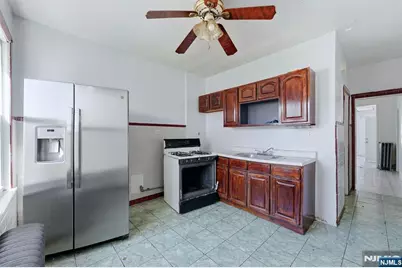 490 27th Street, Paterson, NJ 07514 - Photo 28