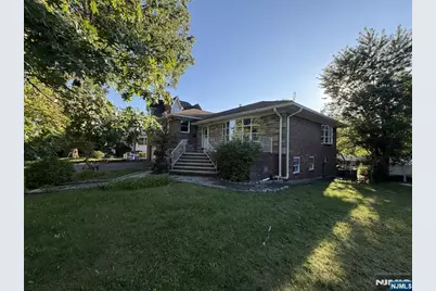 1069 Palisade Avenue, Fort Lee, NJ 07024 - Photo 2