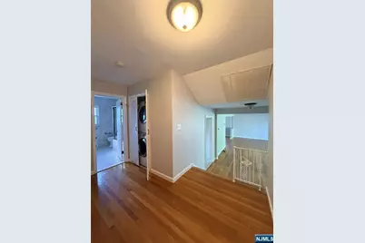 1069 Palisade Avenue, Fort Lee, NJ 07024 - Photo 10