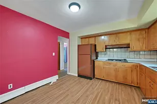 347 Chestnut Ave, South Hackensack Township, NJ 07606 - Photo 6