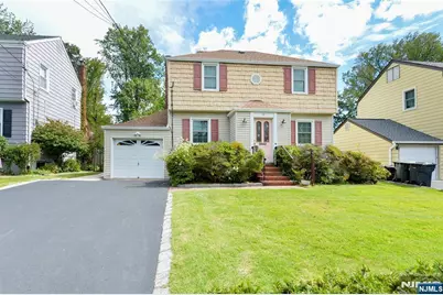37 Lunn Avenue, Bergenfield, NJ 07621 - Photo 2