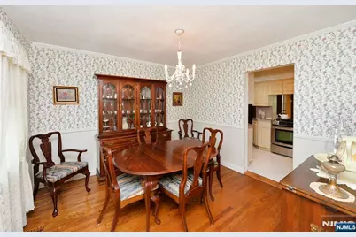 37 Lunn Avenue, Bergenfield, NJ 07621 - Photo 10