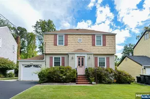 37 Lunn Ave, Bergenfield, NJ 07621 - Photo 1