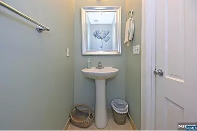 51 High, Montclair, NJ 07042 - Photo 10
