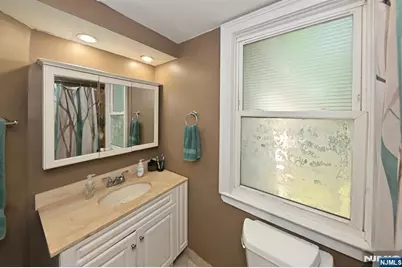 51 High, Montclair, NJ 07042 - Photo 16