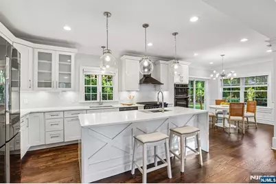 649 Westbrook Road, Ridgewood, NJ 07450 - Photo 12