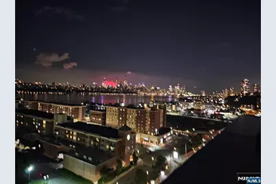 1817 Hudson Park, Edgewater, NJ 07020 - Photo 12