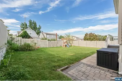 7 Veterans Place, North Arlington, NJ 07031 - Photo 28