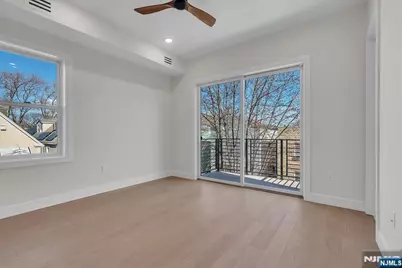 206 Clendenny Avenue 1 #1, Jersey City, NJ 07304 - Photo 10