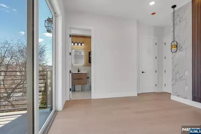 206 Clendenny Avenue 1 #1, Jersey City, NJ 07304 - Photo 14