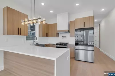 206 Clendenny Avenue 1 #1, Jersey City, NJ 07304 - Photo 6