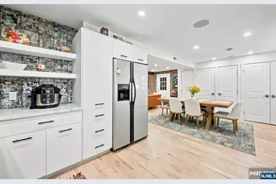 204 39th Street, Union City, NJ 07087 - Photo 12