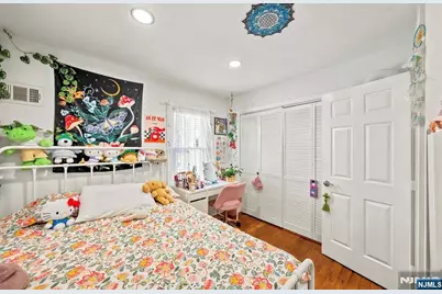 204 39th Street, Union City, NJ 07087 - Photo 22