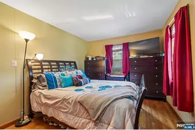 274 E Passaic Avenue, Nutley, NJ 07110 - Photo 10