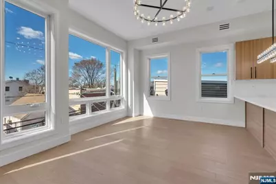 206 Clendenny Avenue, Jersey City, NJ 07304 - Photo 28