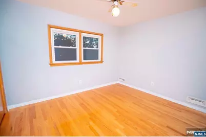 0-09 28th Street, Fair Lawn, NJ 07410 - Photo 10
