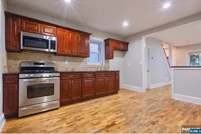 58 Henderson, Paterson, NJ 07501 - Photo 14