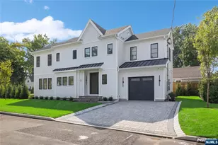 2 Pleasant Ave, Tenafly, NJ 07670 - Photo 2
