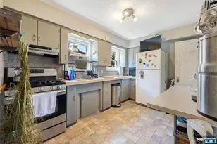 384 Main Ave, Wallington, NJ 07057 - Photo 12
