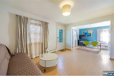 384 Main Avenue, Wallington, NJ 07057 - Photo 6
