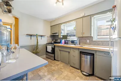 384 Main Avenue, Wallington, NJ 07057 - Photo 14