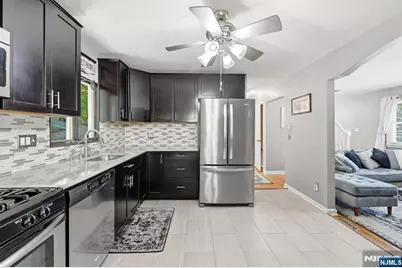 138 Rafkind Road, Bloomingdale, NJ 07403 - Photo 12