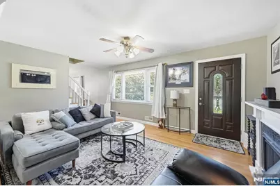 138 Rafkind Road, Bloomingdale, NJ 07403 - Photo 4