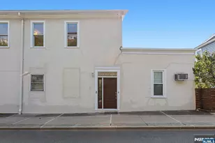 327 Lilac Ln 2, Carlstadt, NJ 07072 - Photo 22