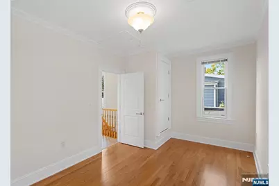 327 Lilac Lane 2 #2, Carlstadt, NJ 07072 - Photo 10