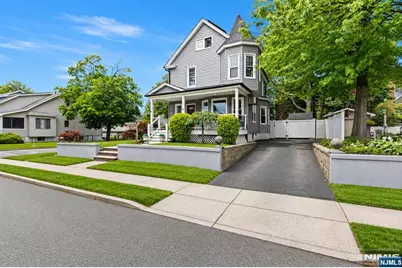 158 Elberon Avenue, Hawthorne, NJ 07506 - Photo 2