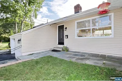 27 Briarcliff Road, Hillsdale, NJ 07642 - Photo 2