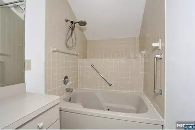27 Briarcliff Road, Hillsdale, NJ 07642 - Photo 30