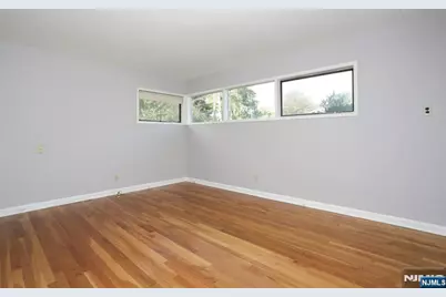 27 Briarcliff Road, Hillsdale, NJ 07642 - Photo 18