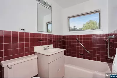 27 Briarcliff Road, Hillsdale, NJ 07642 - Photo 24