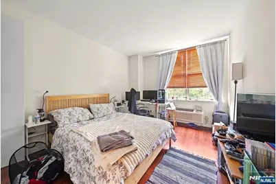 100 Grand Cove Way 5H #5H, Edgewater, NJ 07020 - Photo 12