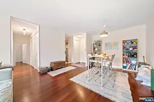 100 Grand Cove Way 5H, Edgewater, NJ 07020 - Photo 6