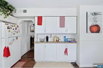 72-74 Fournier Crescent, Elmwood Park, NJ 07407 - Photo 24