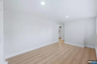 72-74 Fournier Crescent, Elmwood Park, NJ 07407 - Photo 14