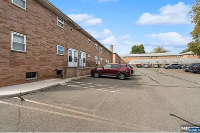 39-07 Dobrin Court 3907B #3907B, Fair Lawn, NJ 07410 - Photo 16