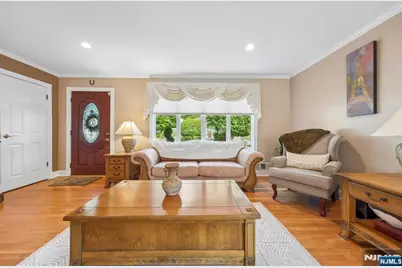 18 Murray Road, Montvale, NJ 07645 - Photo 8