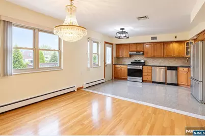 1530 8th Street, Fort Lee, NJ 07024 - Photo 4