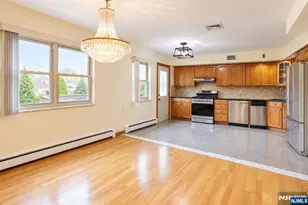 1530 8th St, Fort Lee, NJ 07024 - Photo 4