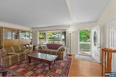 299 Charnwood Road, New Providence, NJ 07974 - Photo 16
