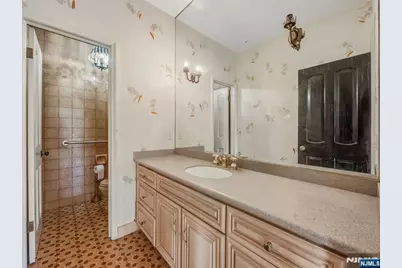 11 Grant Street, Little Ferry, NJ 07643 - Photo 14
