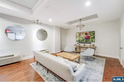 100 Manhattan Avenue 708 #708, Jersey City, NJ 07087 - Photo 32