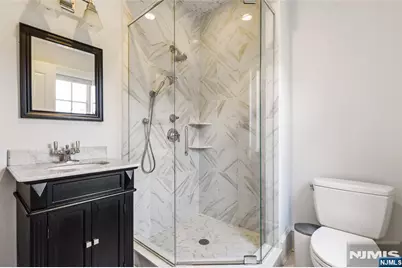 124 Essex Drive, Tenafly, NJ 07670 - Photo 30
