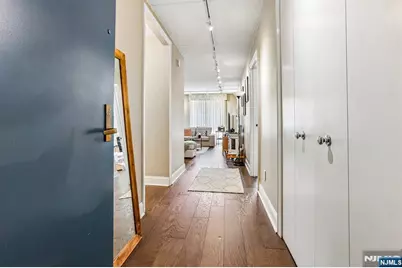 1077 River Road 205 #205, Edgewater, NJ 07020 - Photo 2