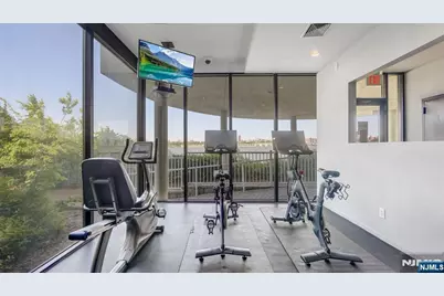 1077 River Road 205 #205, Edgewater, NJ 07020 - Photo 26
